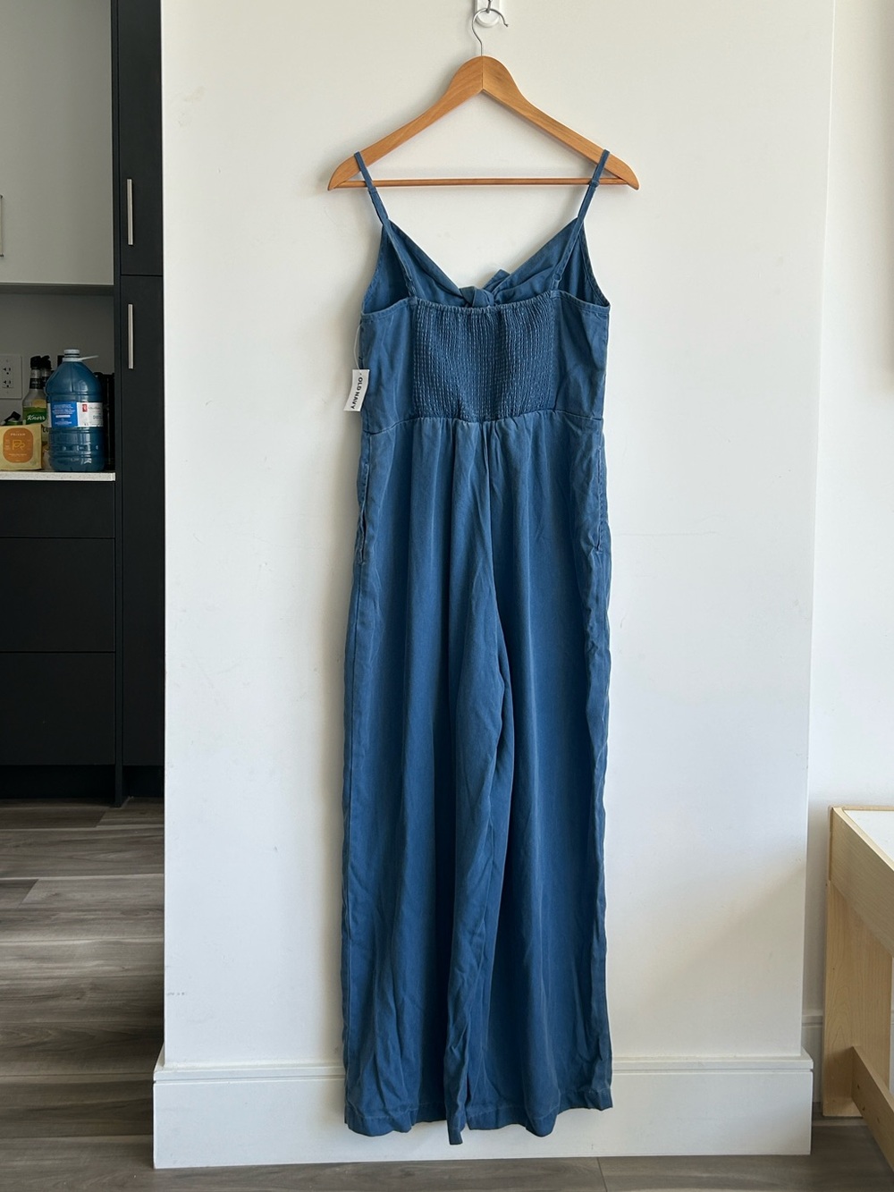 NWT Old Navy Blue Chambray Tie Front Wide Leg Tie-Front Jumpsuit 100% Tencel - Picture 5 of 9